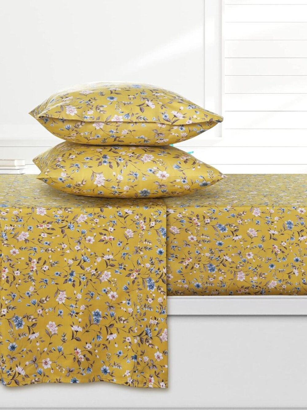 Azores Home 100% Organic Cotton Sateen Deep Pocket Sheet Set in Carolina Yellow